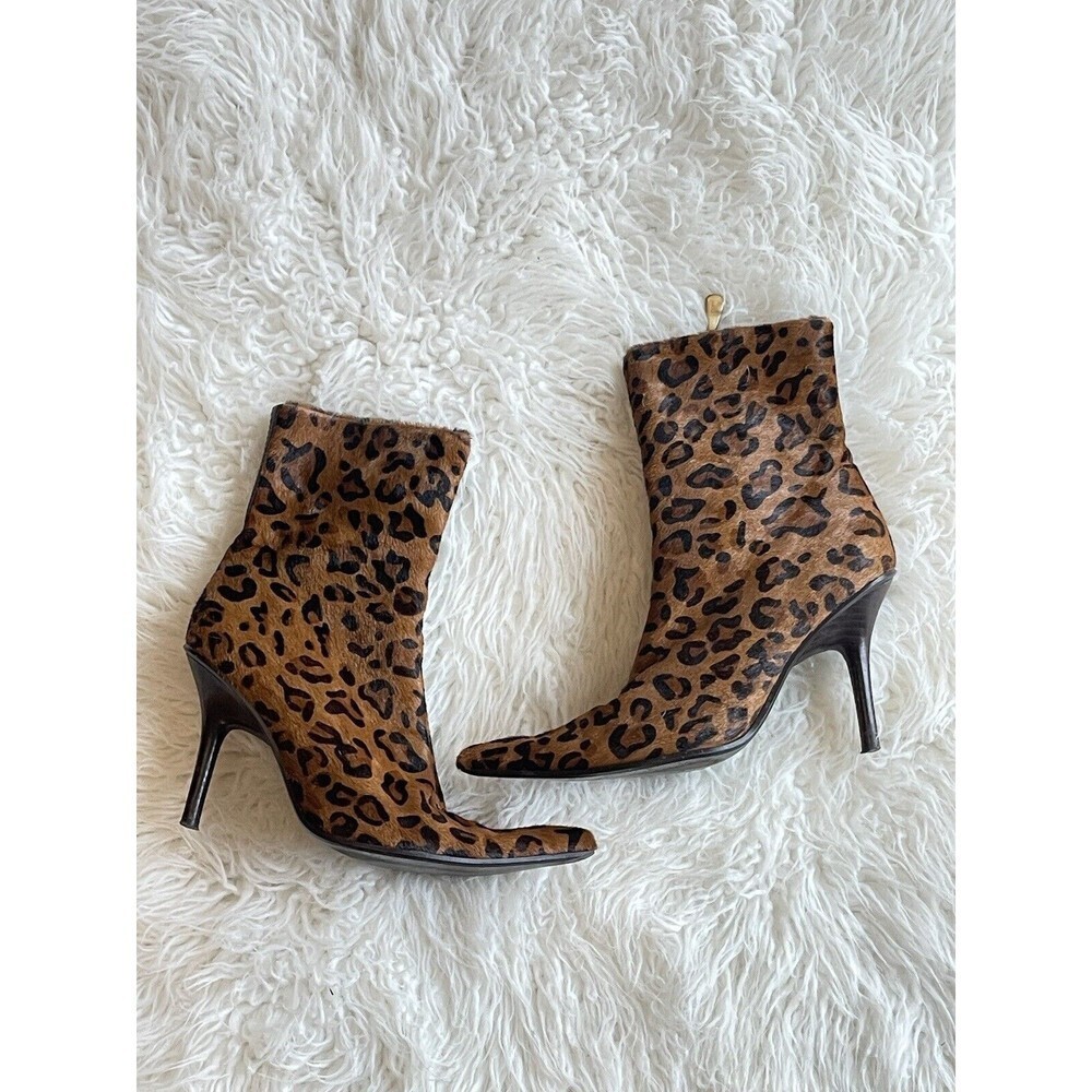 Linea Paolo  Size 6.5 Bootie Stiletto Heel Leopard Print Calf Hair FLAWS